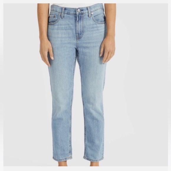 EVERLANE JEANS, Women’s Sz 31 Reg., Blue Lt. Wash Super-Soft Straight Leg Jeans. - Picture 2 of 13